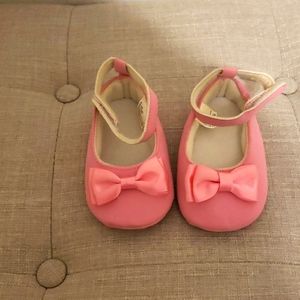 Infant Soft-bottom Pink Ankle Strap Sandals